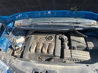 Gebraucht VW Touran 105 PS (77 kW) 2004 Blau Van / Kleinbus