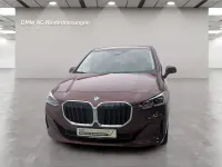 Gebraucht BMW 220 Active Tourer Luxury Line 156 PS (114 kW) 2025 Rot Van / Kleinbus