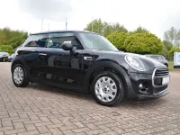 Occasion Mini ONE 75 PK (55 kW) 2018 Zwart Hatchback