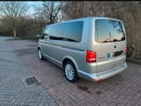 Gebraucht VW Multivan 180 PS (132 kW) 2015 Grau Van / Kleinbus