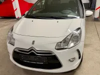 Gebraucht Citroën DS3 Chic 82 PS (60 kW) 2014 Weiß Kleinwagen