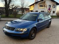 Gebraucht VW Passat 125 PS (91 kW) 1999 Blau Kombi