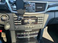 Gebraucht Mercedes E350 Avantgarde 231 PS (169 kW) 2010 Schwarz Kombi