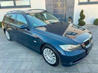 Gebraucht BMW 320 170 PS (125 kW) 2008 Blau Kombi