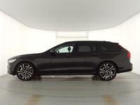 Second-hand Volvo V90 Plus 456 CP (335 kW) 2023 Negru Break