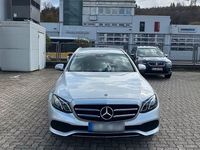 Gebraucht Mercedes E220 Avantgarde 194 PS (142 kW) 2019 Silber Limousine