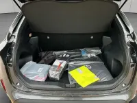 Neu Toyota Yaris 131 PS (96 kW) 2025 Grau Kleinwagen