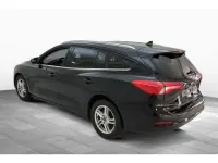 Gebraucht Ford Focus 125 PS (91 kW) 2022 Agate black (metallic) Kombi