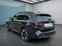 Gebraucht BMW iX3 Impressive 210 kW (286 PS) 2023 Schwarz SUV