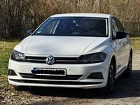 Gebraucht VW Polo IQ Drive 95 PS (69 kW) 2019 Weiß Kleinwagen