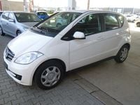 Gebraucht Mercedes A180 116 PS (85 kW) 2010 Weiß Limousine