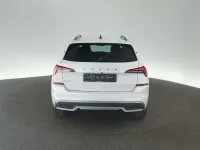 Gebraucht Skoda Kamiq Ambition 110 PS (80 kW) 2022 Weiß SUV