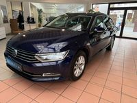 Gebraucht VW Passat Comfortline 150 PS (110 kW) 2017 Atlantic blue metallic Kombi