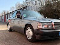 Gebraucht Mercedes 190 132 PS (97 kW) 1990 Grau Limousine