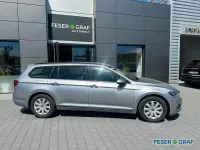 Gebraucht VW Passat 150 PS (110 kW) 2022 Silber Kombi