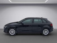 Gebraucht Audi A3 Attraction 110 PS (80 kW) 2016 Mythosschwarz metallic Limousine