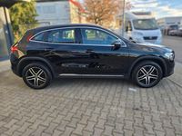 Gebraucht Mercedes GLA200 163 PS (119 kW) 2021 Schwarz SUV
