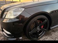 Gebraucht Mercedes E350 AMG 292 PS (214 kW) 2010 Schwarz Limousine
