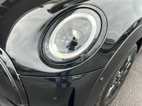 Second-hand Mini ONE 102 CP (75 kW) 2022 Negru Hatchback