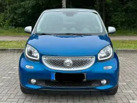 Używany Smart ForFour 71 KM (52 kW) 2016 Niebieski Hatchback