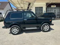 Gebraucht Lada niva 83 PS (61 kW) 2012 Grün SUV