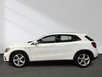 Gebraucht Mercedes GLA250 Progressive 211 PS (155 kW) 2019 Weiß SUV