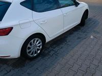 Gebraucht Seat Leon 105 PS (77 kW) 2015 Weiß Kleinwagen