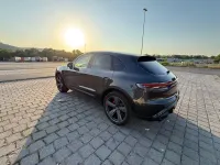 Gebraucht Porsche Macan 381 PS (280 kW) 2024 Schwarz SUV