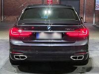 Gebraucht BMW 730 Exclusive 265 PS (194 kW) 2017 Grau Limousine