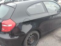 Gebraucht BMW 116 Sport Line 122 PS (89 kW) 2010 Schwarz Kleinwagen