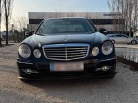 Gebraucht Mercedes E320 224 PS (164 kW) 2008 Schwarz Limousine