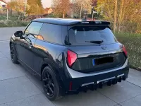 Używany Mini John Cooper Works 204 KM (150 kW) 2024 Szary Hatchback