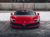 Gebraucht Ferrari 296 829 PS (609 kW) 2024 Rot