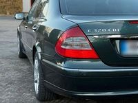 Gebraucht Mercedes E320 2008 Kleinwagen