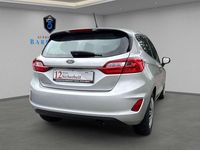Gebraucht Ford Fiesta Cool & Sound Edition 71 PS (52 kW) 2018 Polarsilber metallic Kleinwagen