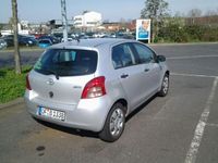Gebraucht Toyota Yaris 87 PS (63 kW) 2008 Silber Kleinwagen