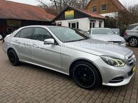 Gebraucht Mercedes E220 Avantgarde 170 PS (125 kW) 2014 Silber Limousine