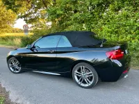 Gebraucht BMW 220 M Sport 190 PS (139 kW) 2015 Schwarz Cabrio