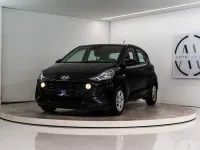 Gebraucht Hyundai i10 Comfort 67 PS (49 kW) 2021 Schwarz Kleinwagen