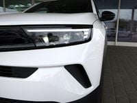 Neu Opel Mokka 131 PS (96 kW) 2025 Weiß SUV