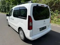 Gebraucht Citroën Berlingo SELECTION 92 PS (67 kW) 2014 Weiß Van / Kleinbus