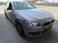 Gebraucht BMW 530 258 PS (189 kW) 2015 Silber Kombi