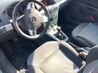 Gebraucht Opel Astra 116 PS (85 kW) 2009 Beige Limousine