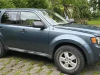 Gebraucht Ford Escape 173 PS (127 kW) 2009 Grau SUV