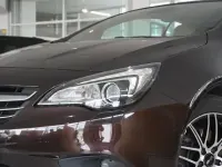 Gebraucht Opel Cascada Sport 170 PS (125 kW) 2017 Mahagonibraun metallic Cabrio