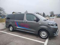 Gebraucht Toyota Proace Verso Executive 177 PS (130 kW) 2018 Grau Kombi