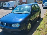Gebraucht VW Golf IV 75 PS (55 kW) 2002 Blau Kleinwagen