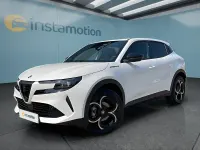 Gebraucht Alfa Romeo Junior 136 PS (100 kW) 2025 Weiß SUV