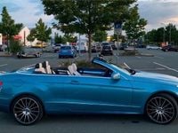 Gebraucht Mercedes E220 170 PS (125 kW) 2011 Blau Cabrio