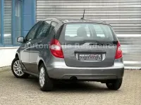 Gebraucht Mercedes A150 95 PS (69 kW) 2009 Grau Kleinwagen